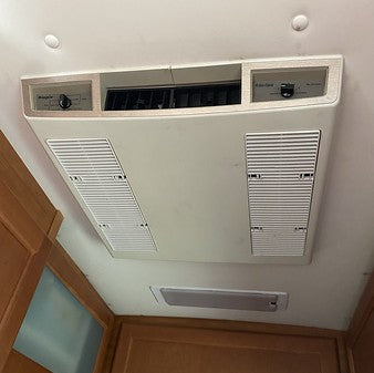 Discontinued - Dometic - Caravan Air-Conditioner